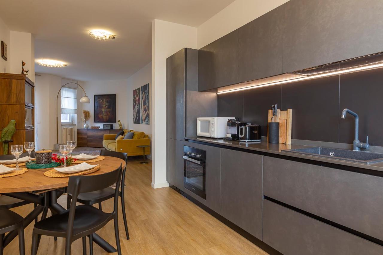 Luxury Apartment Near Navigli - Anemoni 5 Milano Exteriör bild