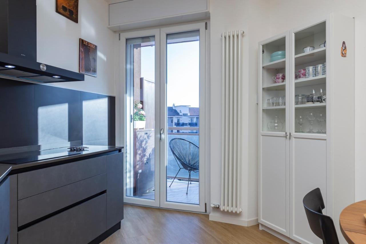 Luxury Apartment Near Navigli - Anemoni 5 Milano Exteriör bild